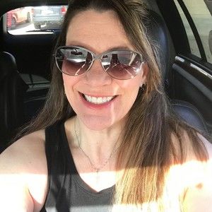 Meet your Posher, Stacy